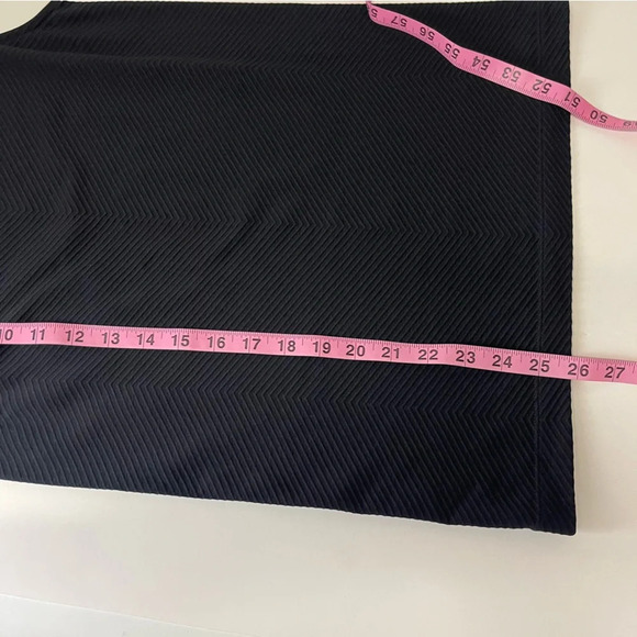 Athleta Shirt Womens Size Small Black Sleeveless Mocked Neck Tank Top Ribbed - Picture 7 of 7